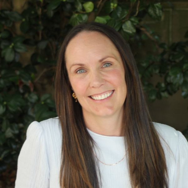 Dr Katrina Prior